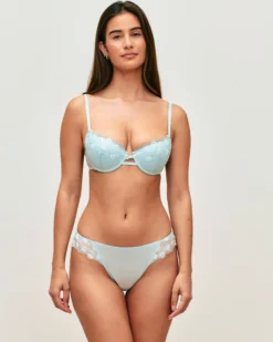 Clearance Soutien-gorge ampliforme avec broderies florales Ampliformes|Avec Armatures