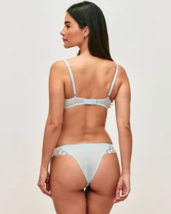 Clearance Soutien-gorge ampliforme avec broderies florales Ampliformes|Avec Armatures