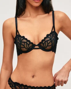 Hot Soutien-gorge corbeille en mesh avec broderies florales Avec Armatures|Corbeilles